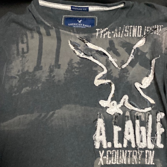 American Eagle Long Sleeve - Picture 1 of 3